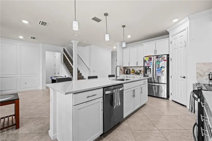 19608 Beechcrest Pl, Estero, Florida 33928