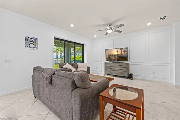 19608 Beechcrest Pl, Estero, Florida 33928