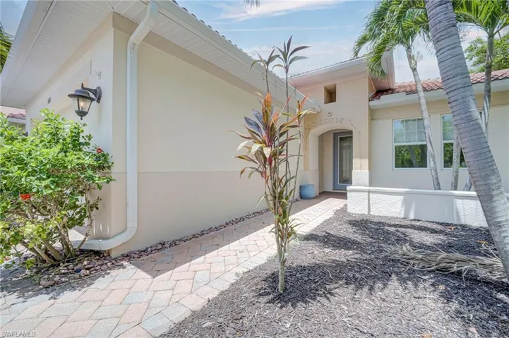 13631 Manchester Way, Naples, Florida 34109
