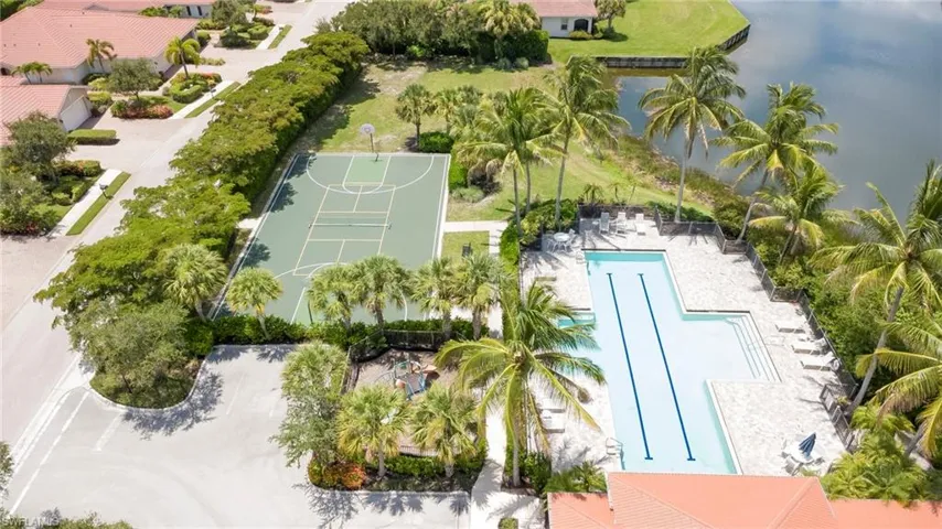 13631 Manchester Way, Naples, Florida 34109