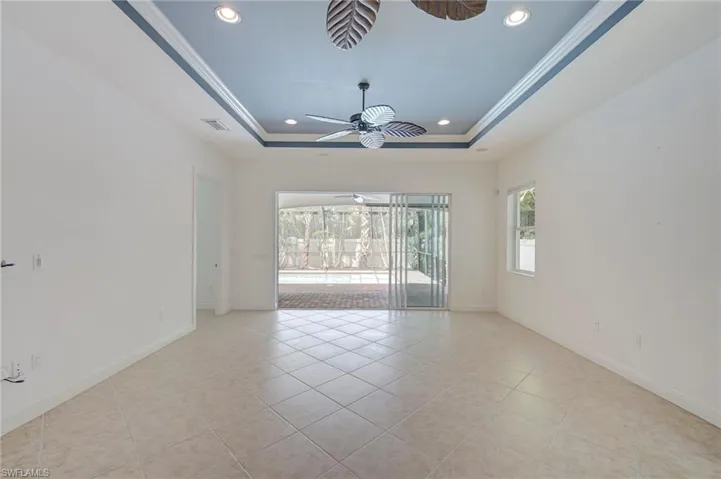 13631 Manchester Way, Naples, Florida 34109