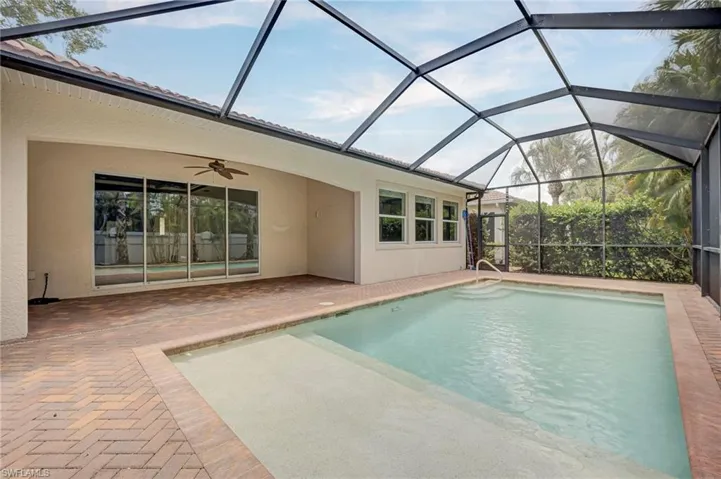 13631 Manchester Way, Naples, Florida 34109