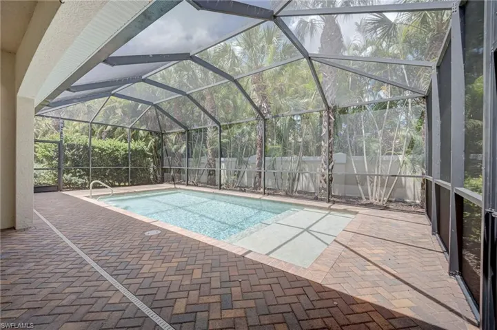 13631 Manchester Way, Naples, Florida 34109