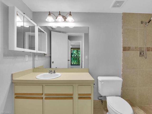 Master Bath - Second Floor