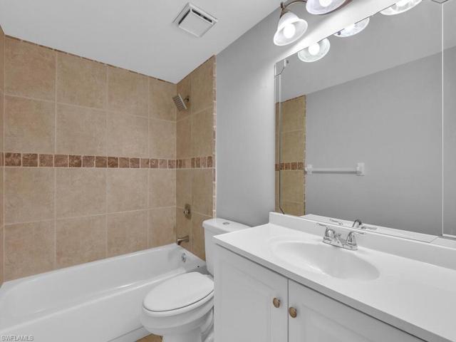 Guest Bath - Second Floor