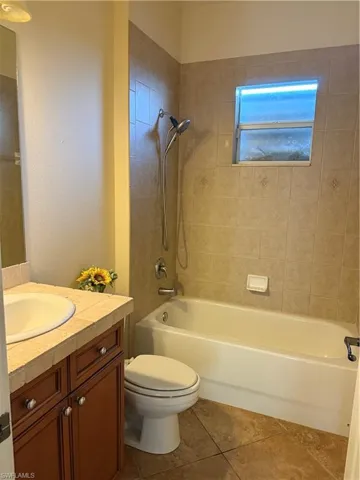 217 Ne 21st Pl, Cape Coral, Florida 33909