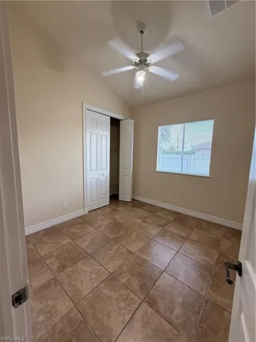217 Ne 21st Pl, Cape Coral, Florida 33909