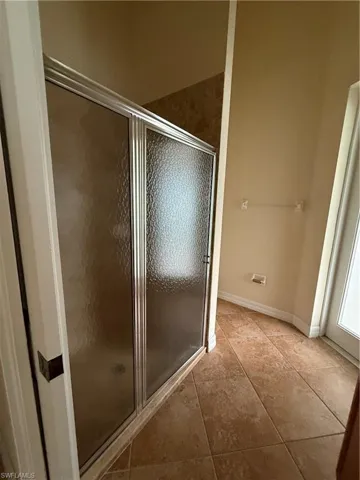 217 Ne 21st Pl, Cape Coral, Florida 33909