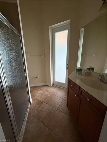 217 Ne 21st Pl, Cape Coral, Florida 33909