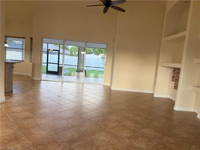 217 Ne 21st Pl, Cape Coral, Florida 33909