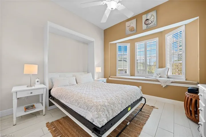443 8th Ave S 104, Naples, Florida 34102
