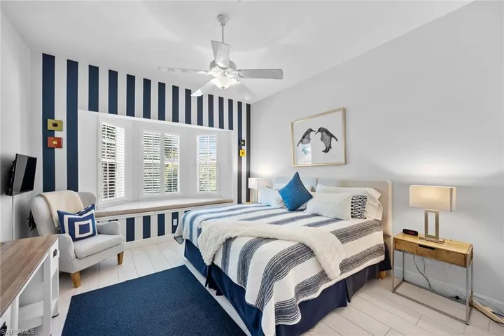 443 8th Ave S 104, Naples, Florida 34102