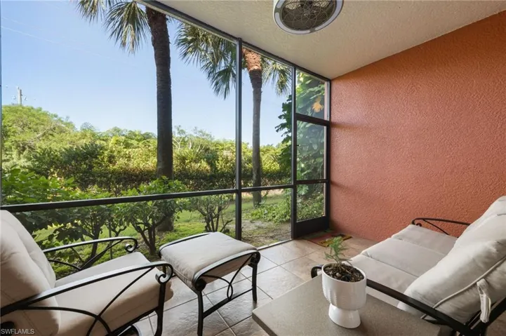 10033 Heather Ln, Naples, Florida 34119