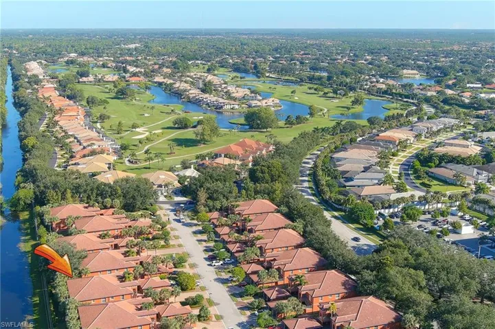 10033 Heather Ln, Naples, Florida 34119