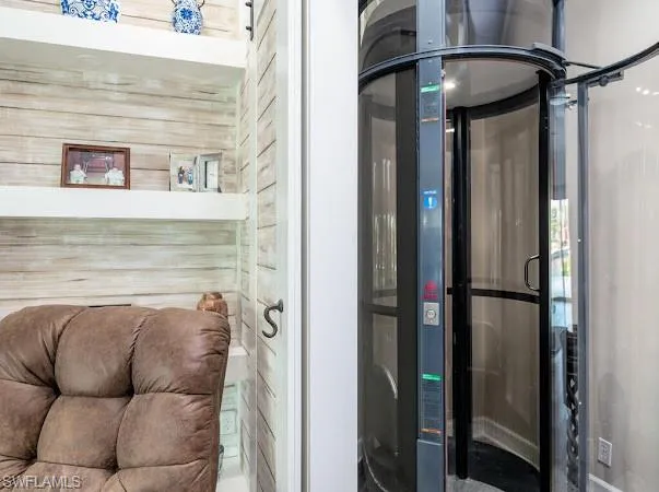Bottom Elevator