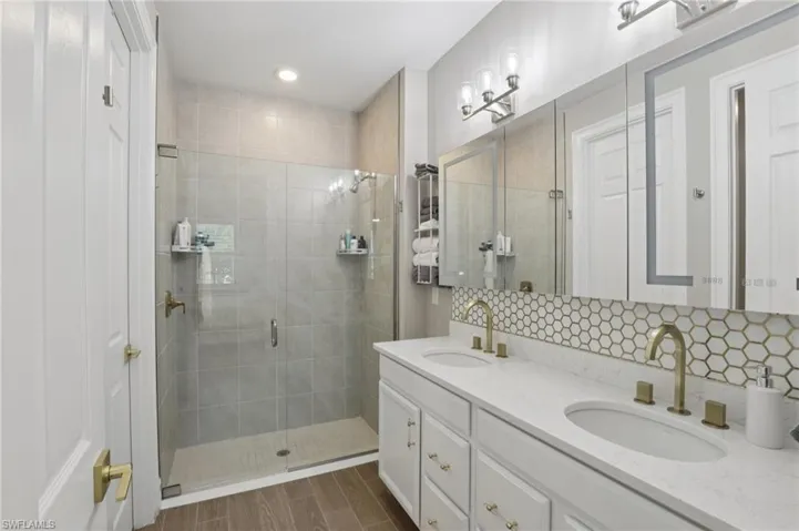1108  Enbrook  LOOP, Naples, FL 34114