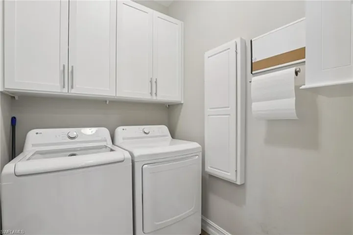 1108  Enbrook  LOOP, Naples, FL 34114