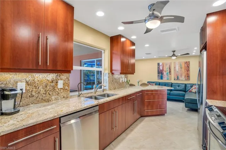 1214 SW 49th  ST, Cape Coral, FL 33914
