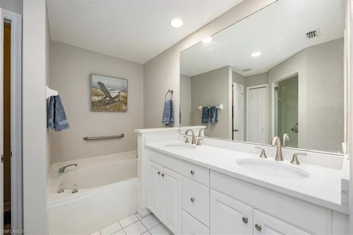 963  Egrets  RUN, Naples, FL 34108