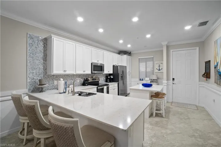 9596 Trevi Ct 5444, Naples, Florida 34113