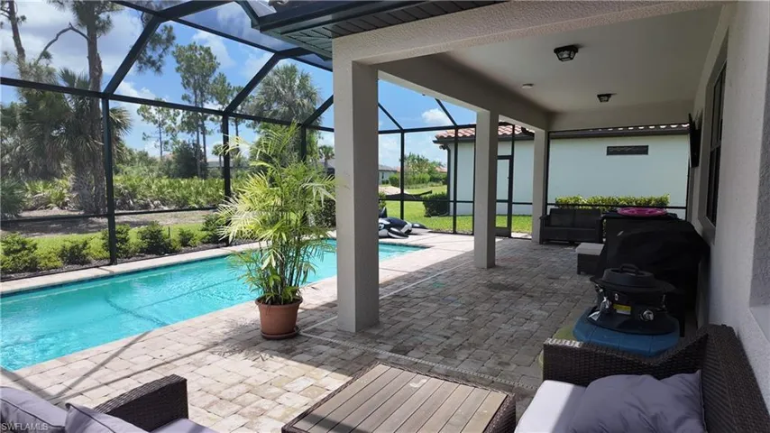 1845 Amador Ct, Naples, Florida 34120