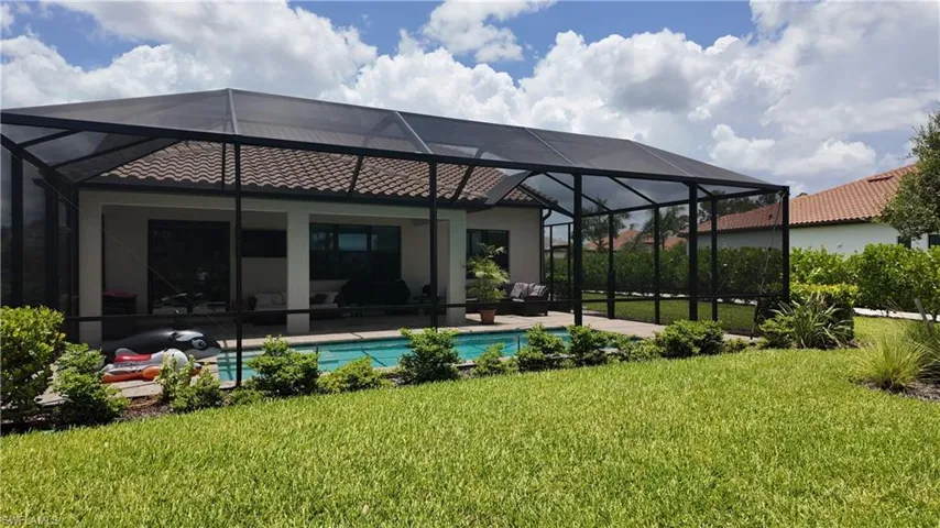 1845 Amador Ct, Naples, Florida 34120