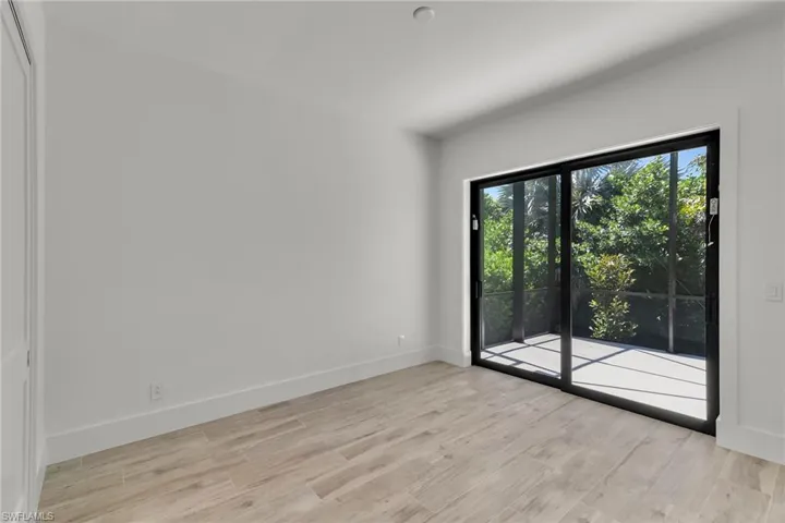60 Tahiti Rd, Marco Island, Florida 34145