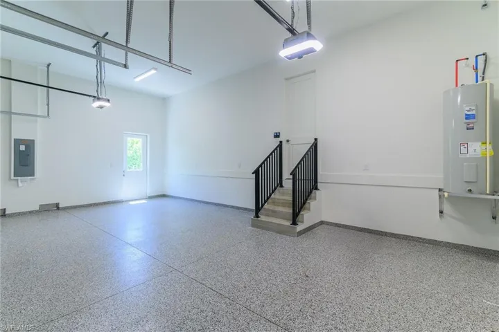 60 Tahiti Rd, Marco Island, Florida 34145