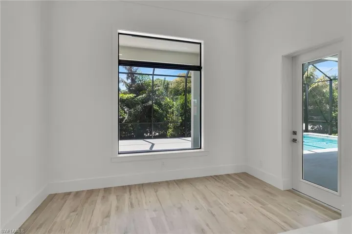60 Tahiti Rd, Marco Island, Florida 34145