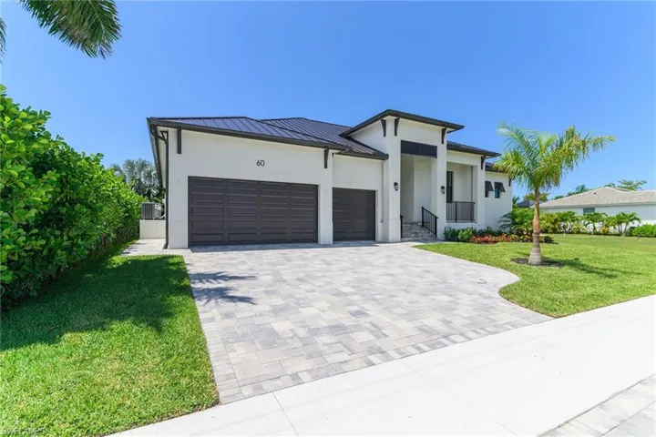 60 Tahiti Rd, Marco Island, Florida 34145