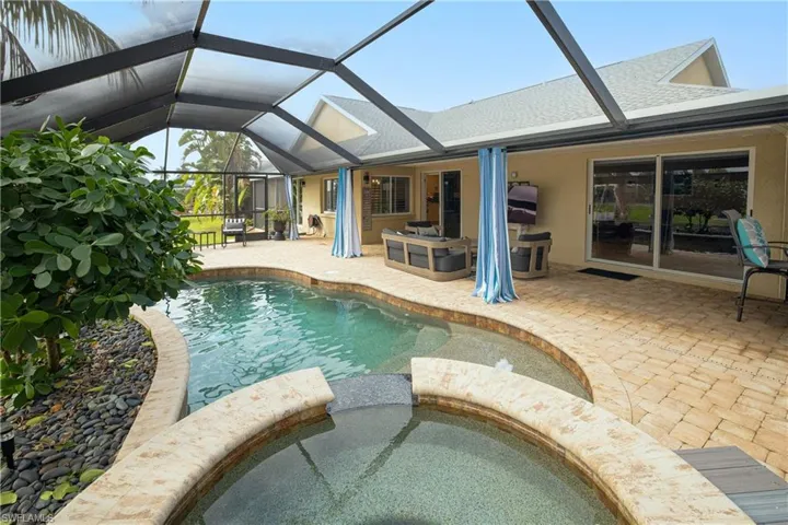 2274 Se 27th St, Cape Coral, Florida 33904