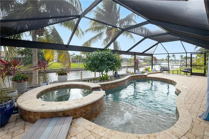 2274 Se 27th St, Cape Coral, Florida 33904
