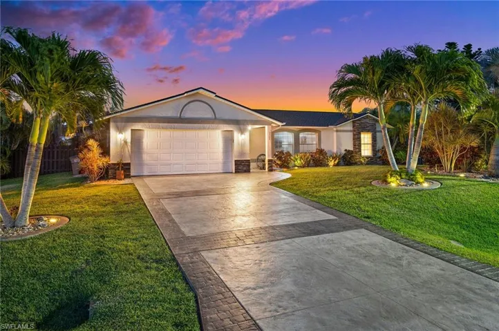 Welcome to 3121 SW 17th Ave