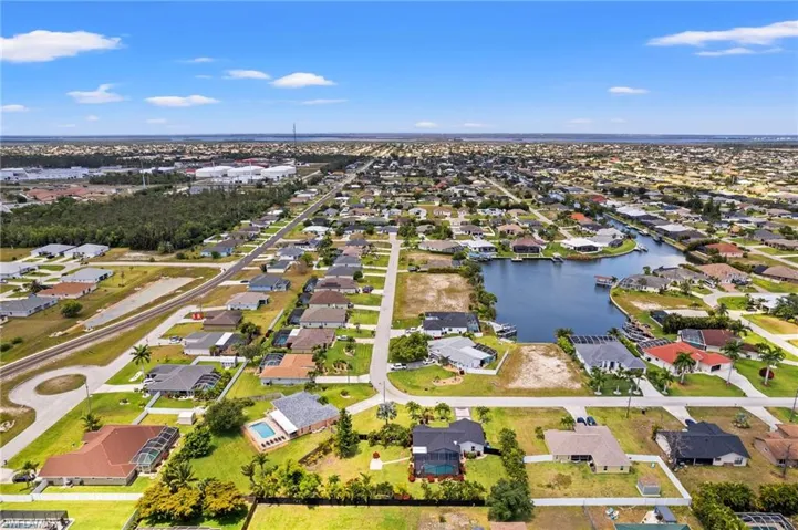 3121 SW 17th  AVE, Cape Coral, FL 33914