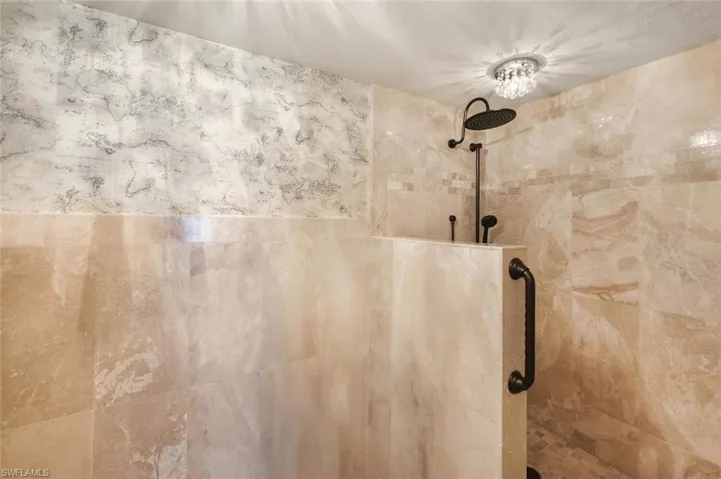 7340 Saint Ives Way 3203, Naples, Florida 34104