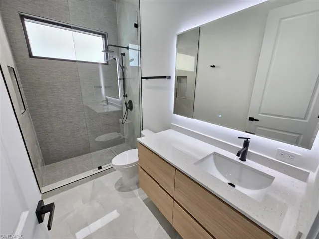 Guest bathroom #2