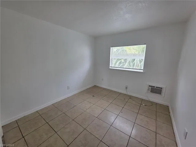 2452 Stella St 106, Fort Myers, Florida 33901