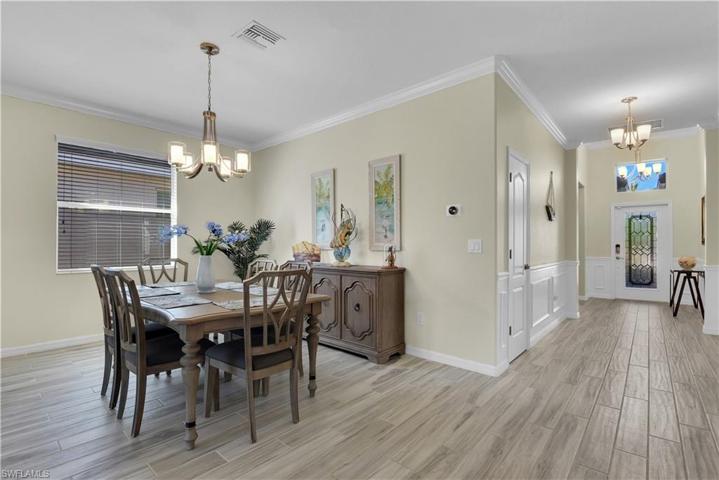 Dining Area & Foyer