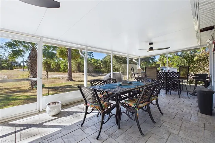 3008 Redwood Ln, Labelle, Florida 33935