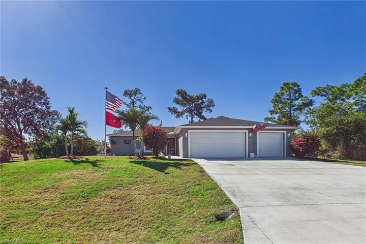 3008 Redwood Ln, Labelle, Florida 33935