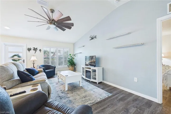 3008 Redwood Ln, Labelle, Florida 33935