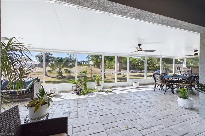 3008 Redwood Ln, Labelle, Florida 33935