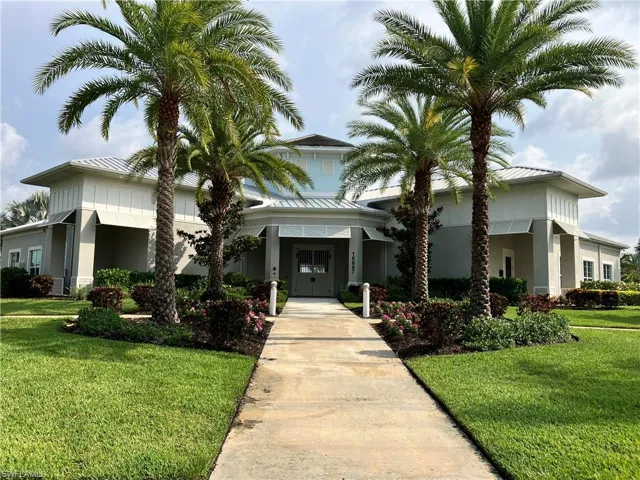 View of front of home with a front lawn