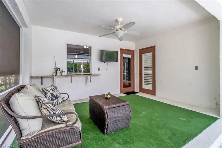 618 109th Ave N, Naples Fl 34108