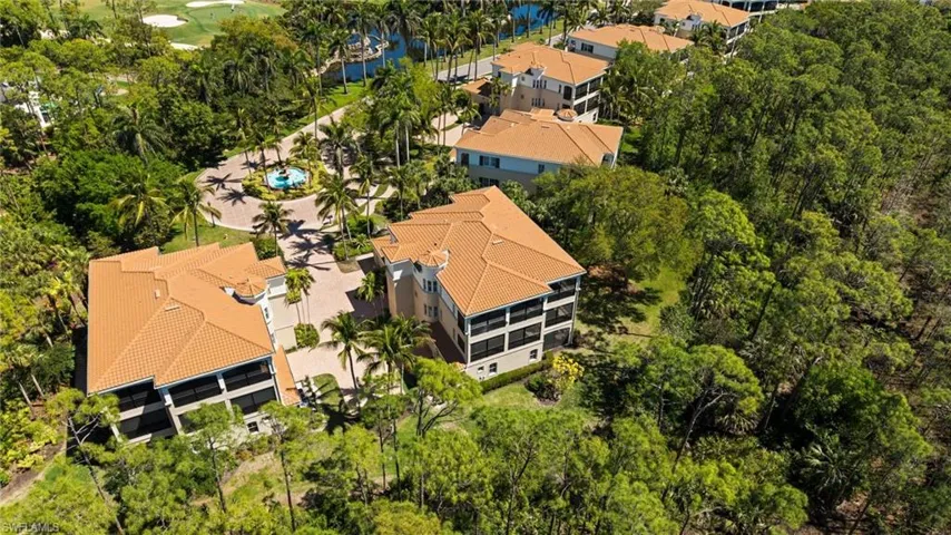 2882  Castillo  CT, Naples, FL 34109