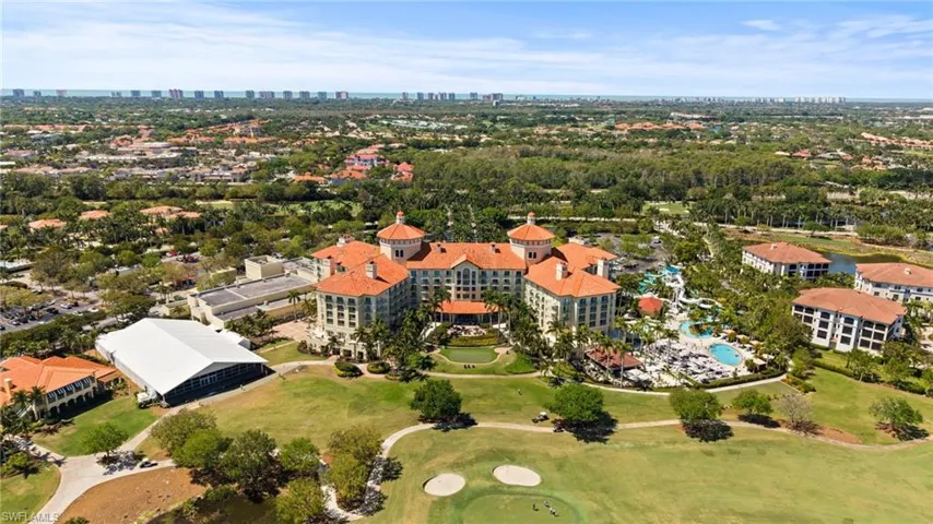 2882  Castillo  CT, Naples, FL 34109