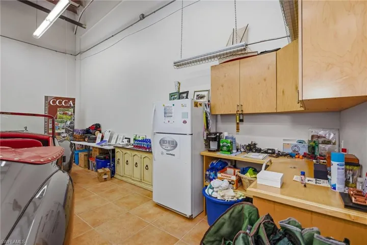 2371 Linwood Ave 104, Naples, Florida 34112