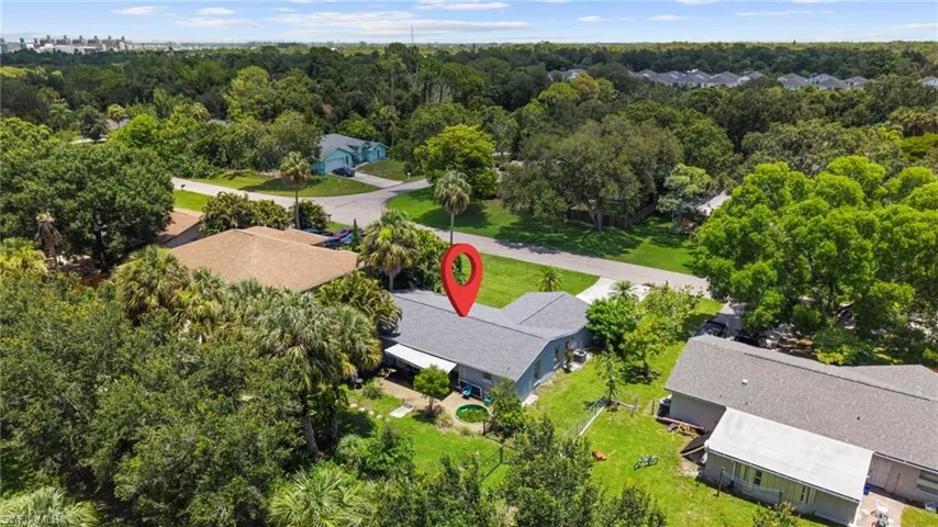 1583 Sunkist Way, Fort Myers, Florida 33905