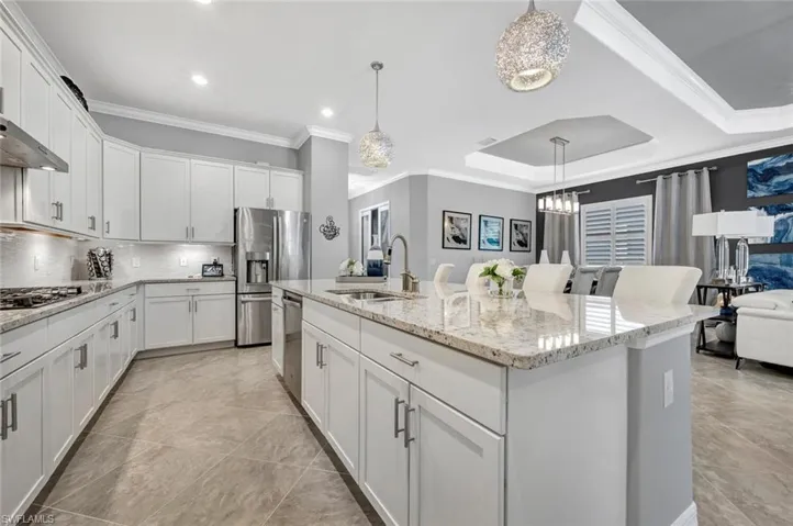 1979  Mustique  ST, Naples, FL 34120