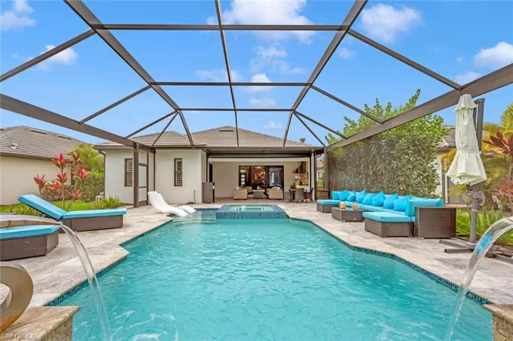 1979  Mustique  ST, Naples, FL 34120